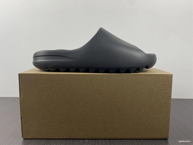 Slide HQ6448 Onyx Yeezy Adidas 0717